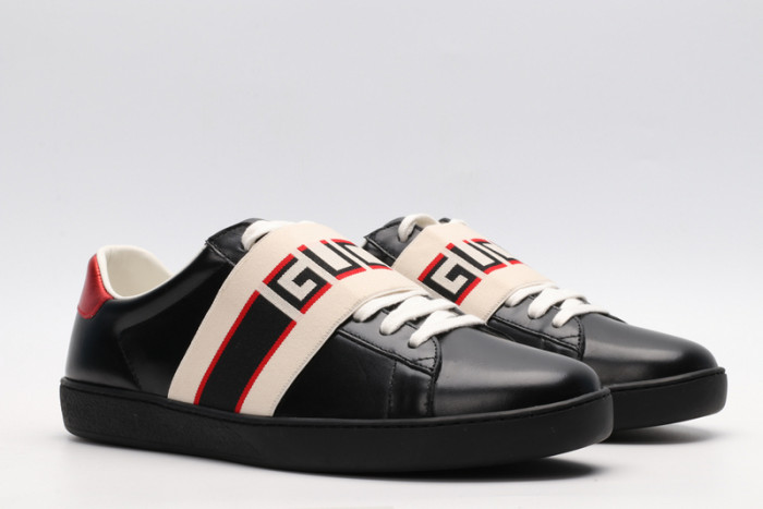 GUI SNEAKER
