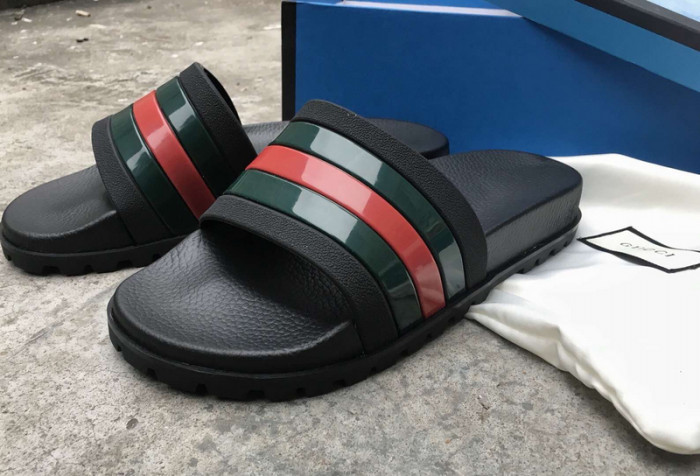 GUI SANDAL