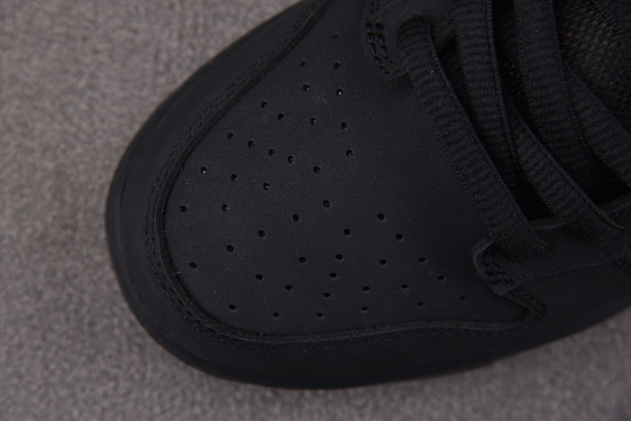 Nike SB Dunk Low Supr1m1 94 Black HQ8487-001