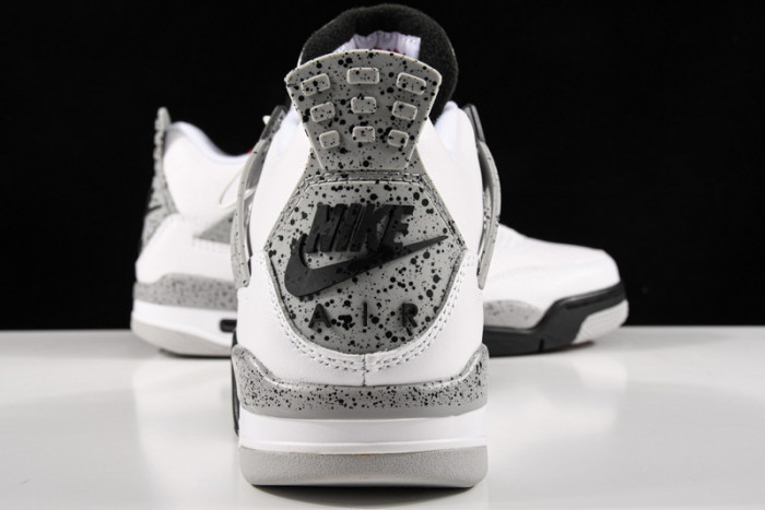 AIR JORDAN 4 OG “WHITE CEMENT” 840606-192