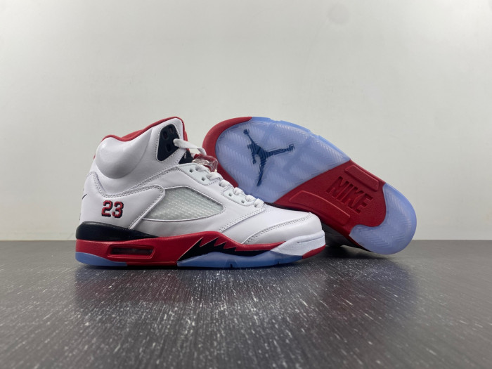 Air Jordan 5 Retro Fire Red Black Tongue (2013)  136027-120