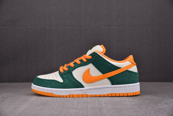Nike Dunk SB Low Pro “Legion Pine” 304292-383