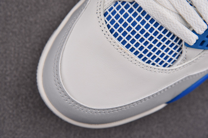 AIR JORDAN 4 RETRO MILITARY BLUE 308497-105
