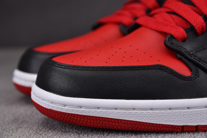 Air Jordan 1 Retro Banned (B-Grade) (2011) 432001-001