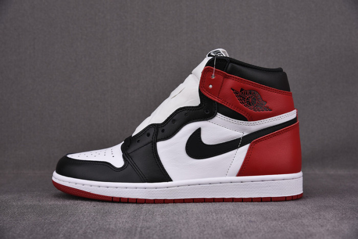 AIR JORDAN 1 HIGH OG “BLACK TOE” WHITE/ BLACK-VARSITY RED MENS 555088-125