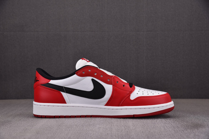 Air Jordan 1 Retro Low Chicago (2016) 705329-600