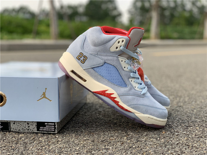 TROPHY ROOM X AIR JORDAN 5 RETRO "ICE BLUE" CI1899-400