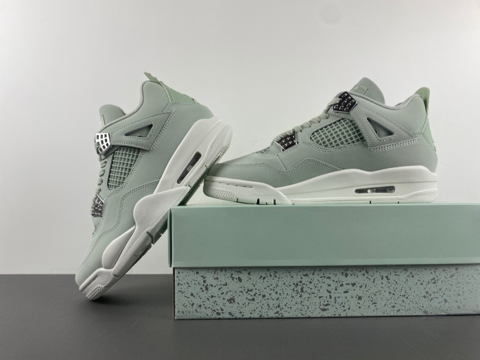 Air Jordan 4 “Seafoam” (W)  HV0823-003