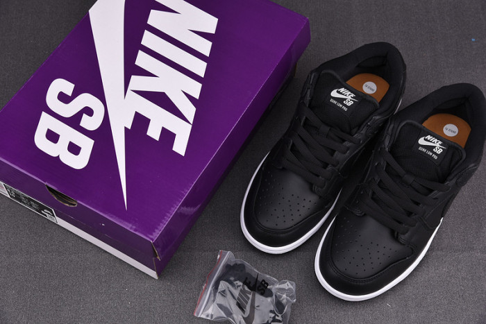 NIKE DUNK LOW X CACTUS PLANT FLEA MARKET CV1727-001