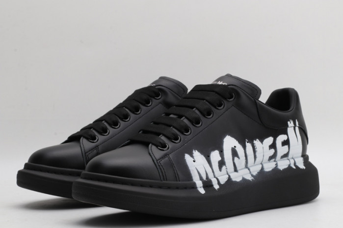 ALEX MCQU SNEAKER
