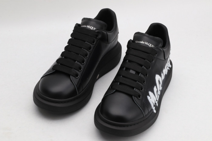 ALEX MCQU SNEAKER