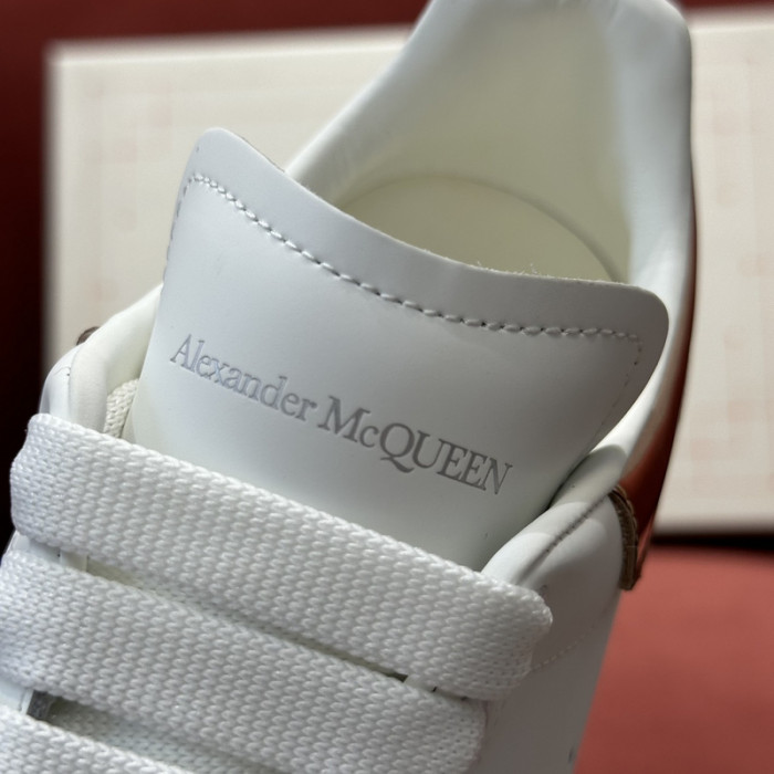 ALEX MCQU SNEAKER