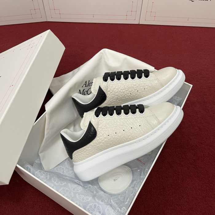 ALEX MCQU SNEAKER
