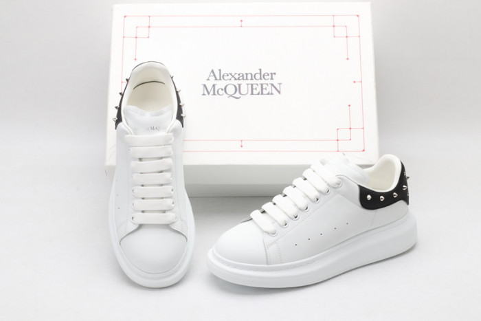 ALEX MCQU SNEAKER