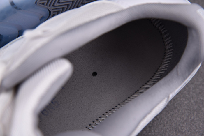 Air Jordan 11 Low “Cement Grey” AV2187-140