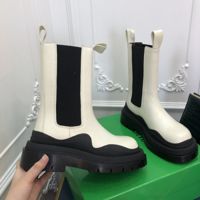 BV boots 019