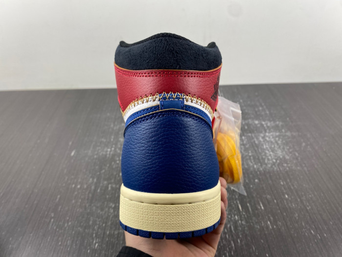 AIR JORDAN 1 RETRO HI NRG/UN "UNION" - AIR JORDAN - BV1300-146