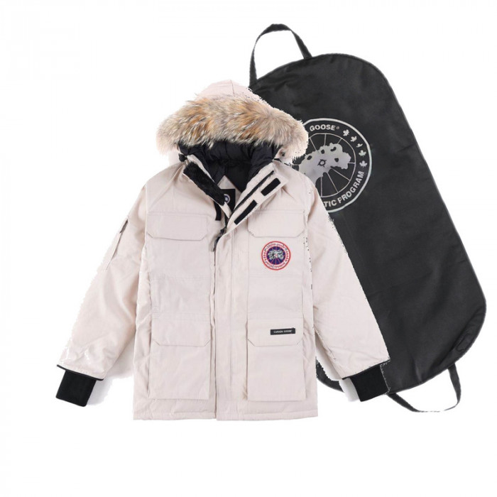 C&NA* G00SE down jacket
