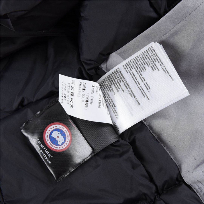 C&NA* G00SE down jacket