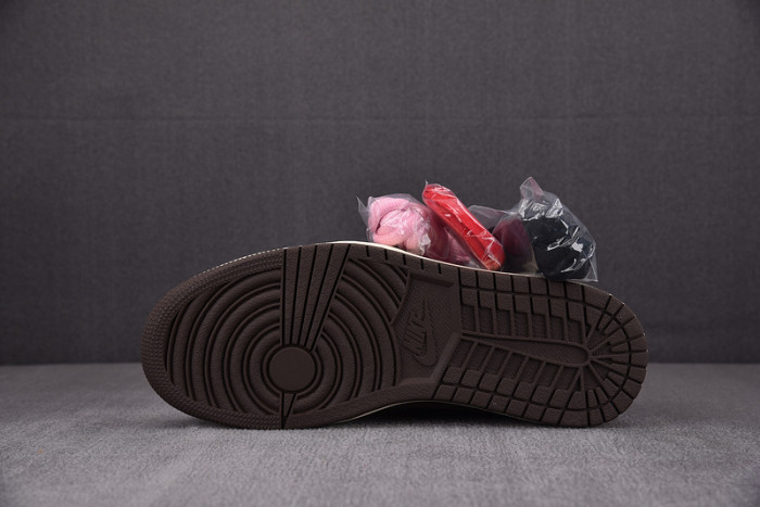 TRAVIS SCOTT AIR JORDAN 1 LOW DARK MOCHA CQ4277-001