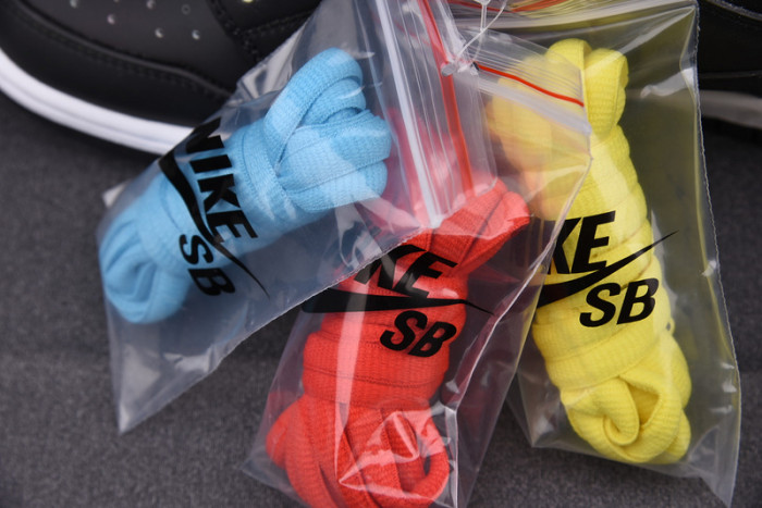 CIVILIST X NIKE DUNK LOW PRO SB QS 