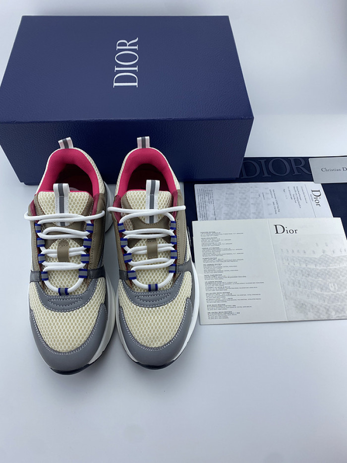D10R SNEAKER