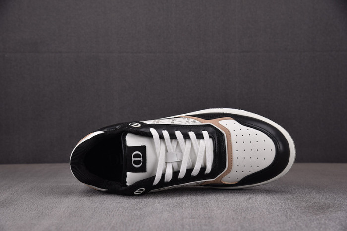 D10R B27 LOW SNEAKER