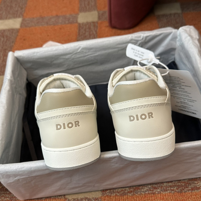 D10R B27 LOW SNEAKER