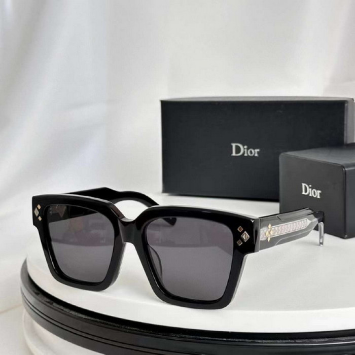D10R GLASSES