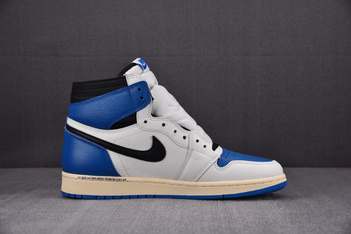 TRAVIS SCOTT × FRAGMENT × NIKE AIR JORDAN 1 RETRO HIGH OG SP DH3227-105