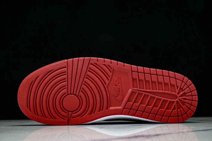 Travis Scott x Air Jordan 1 Low DM7866-101