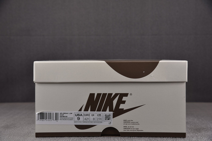 Travis Scott x Air Jordan 1 Low OG “Velvet Brown” DM7866-202