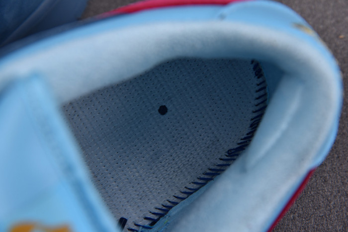 Run The Jewels x Nike Dunk SB Low DO9404-400