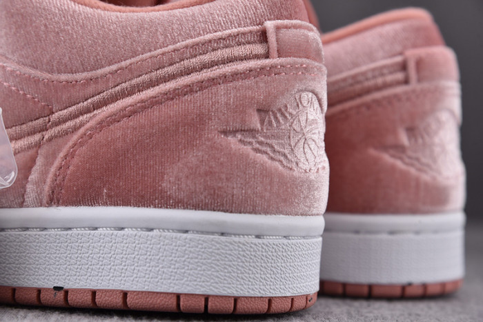 Air Jordan 1 Low“Pink Velvet” DQ8396-600