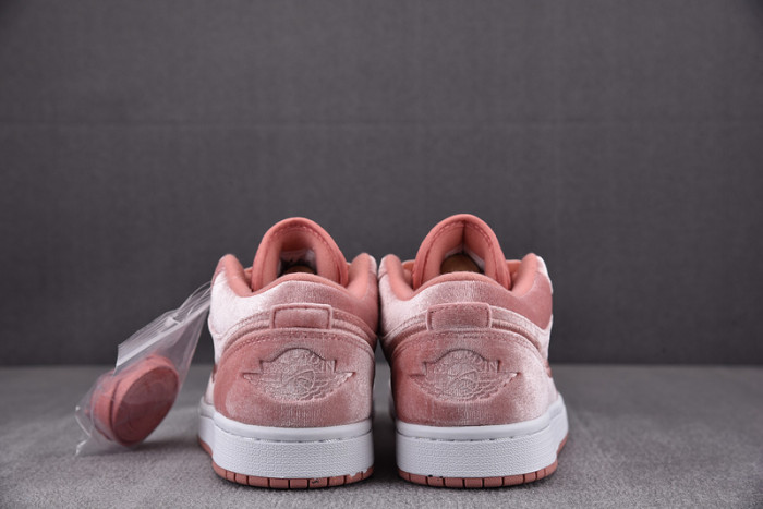 Air Jordan 1 Low“Pink Velvet” DQ8396-600
