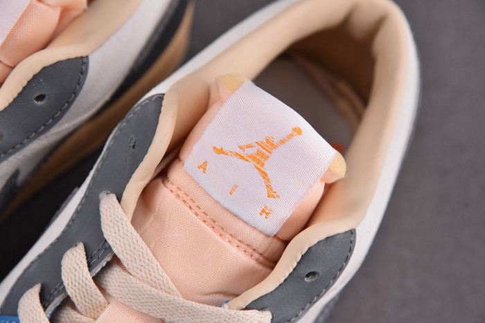 Air Jordan 1 Low “Tokyo Vintage” DZ5376-469