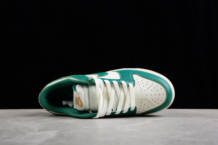 Dunk Low "Green and Gold" FB7173-131