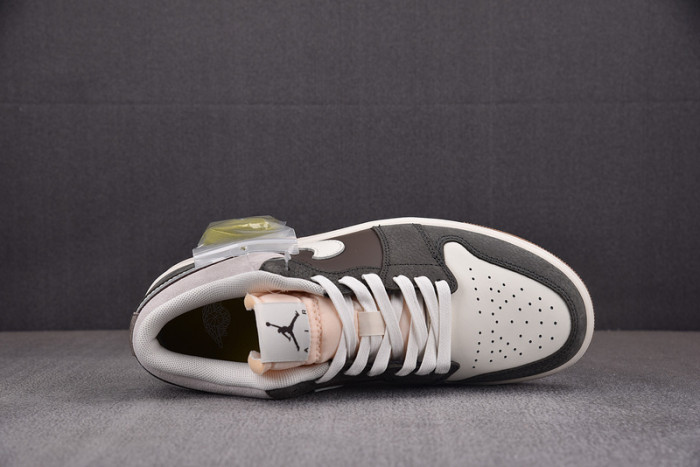 Air Jordan 1 Low SNKRS Day Korea Magpie (2023)  FD0399-004