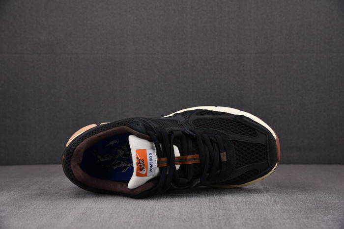 NK Air Zoom Vomero 5 “Black Sesame” FD0533-010