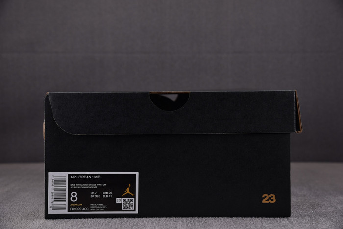 Air Jordan 1 Mid “Knicks” FD1029-400