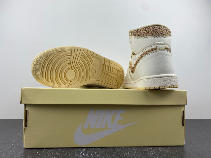 Air Jordan 1 High OG "Vibrations of Naija" FD8631-100