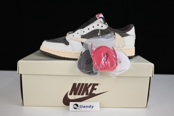 TRAVIS SCOTT X AIR JORDAN 1 LOW OG “REVERSE MOCHA”    DM7866-162