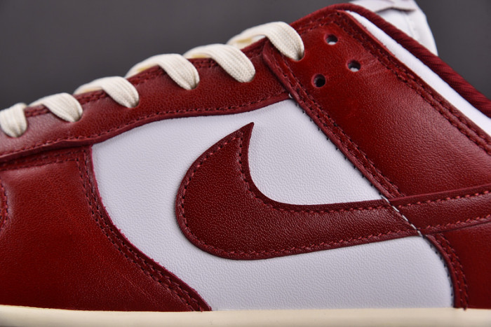WMNS NK Dunk Low PRM “Team Red and White” FJ4555-100