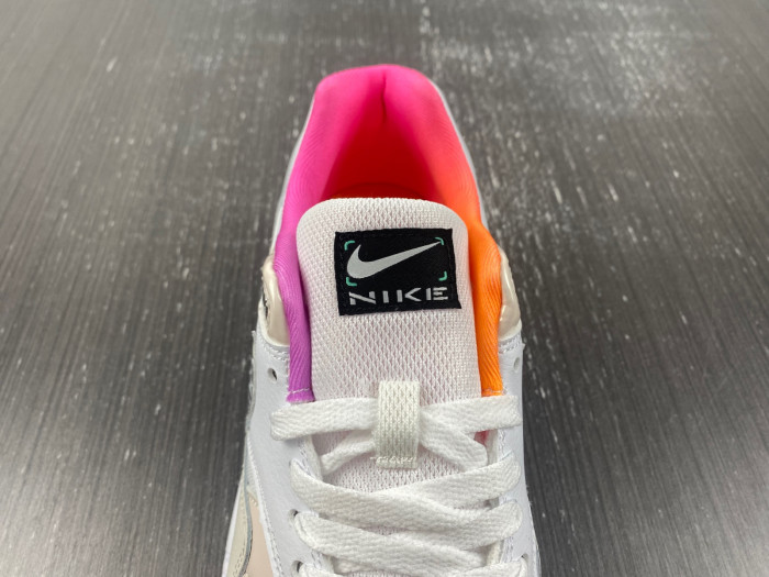 Nike Air Max 1 Unlock Your Space FN0608-101