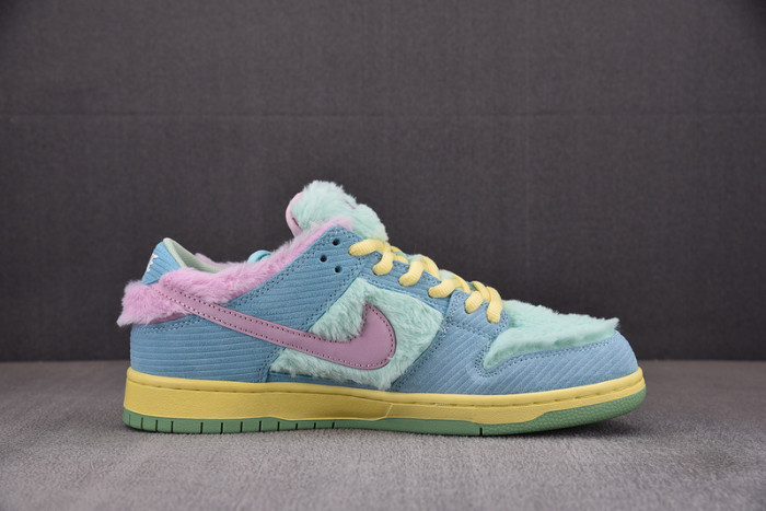 Nike SB Dunk Low Verdy Visty  FN6040-400