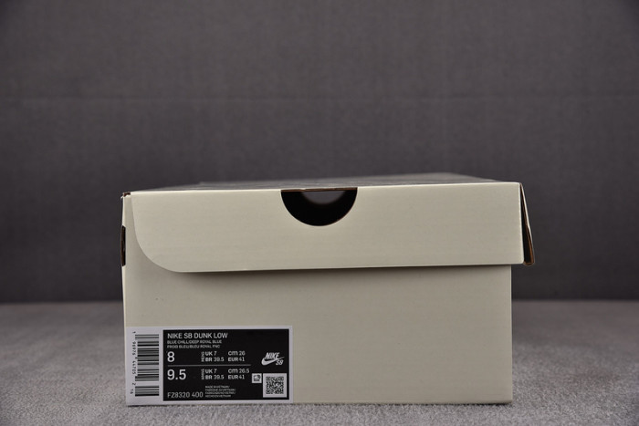 The Powerpuff Girls x Nike SB Dunk Low “Bubbles” fz8320-400