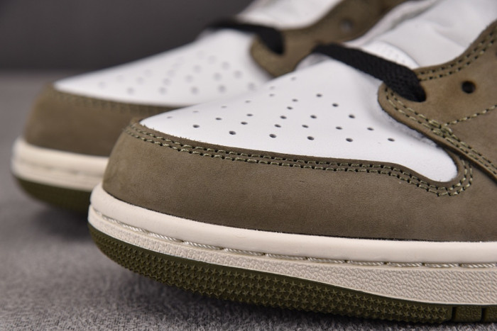 Air Jordan 1 Retro Low OG Medium Olive HQ6998-200