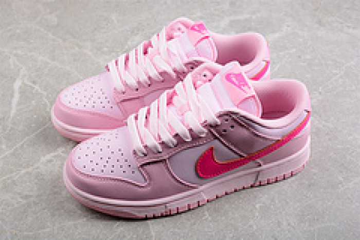 Nike Dunk Low Triple Pink  DH9756-600