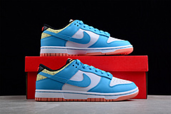 Nike Dunk Low Baltic Blue - Kyrie Irving *DN4179-400