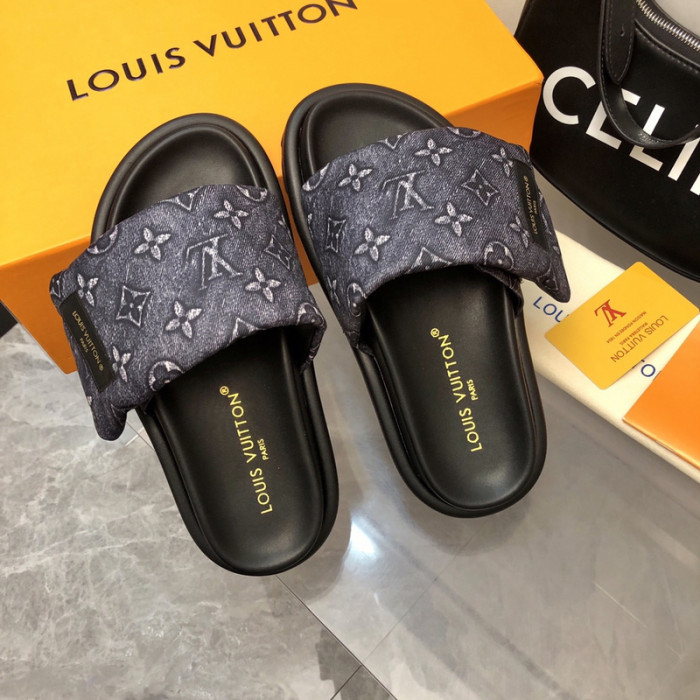 L0VT SANDAL
